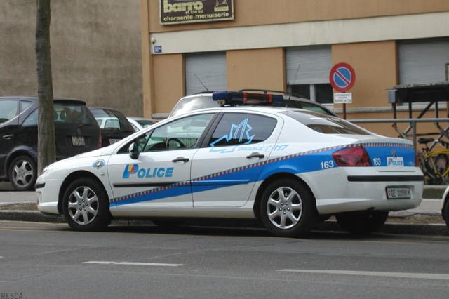 http://www.forum-peugeot.com/Forum/mesimages/10018/407ps410.jpg http://www.forum-peugeot.com/Forum/mesimages/10018/407ps410.jpg