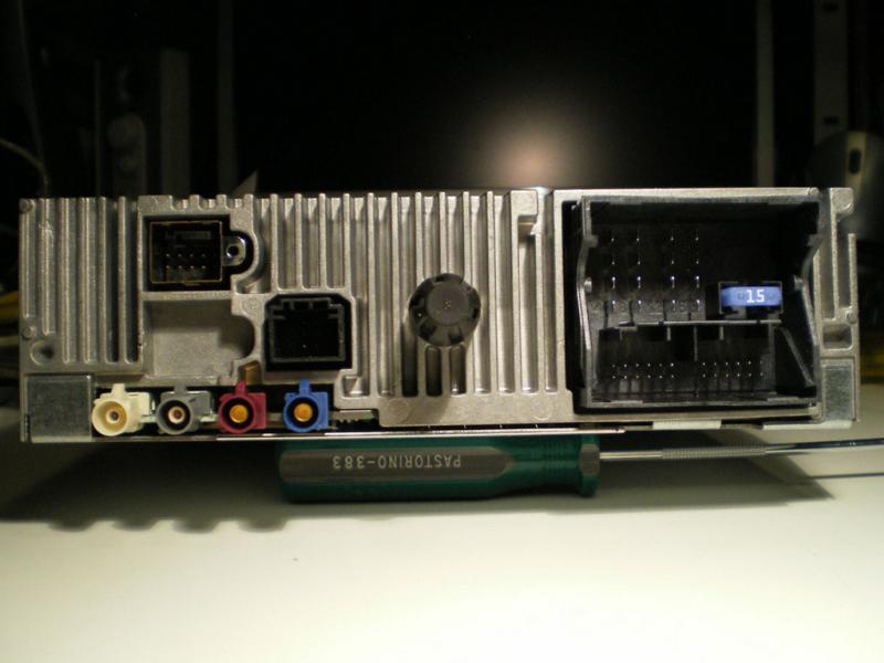 http://www.forum-peugeot.com/Forum/mesimages/10204/rt4back.jpg