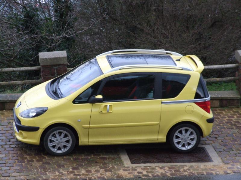 http://www.forum-peugeot.com/Forum/mesimages/10221/2007_0208normandie0702070047.JPG http://www.forum-peugeot.com/Forum/mesimages/10221/2007_0208normandie0702070047.JPG