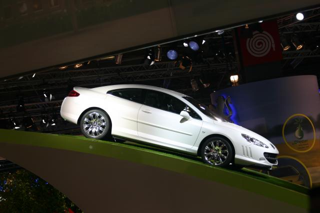 http://www.forum-peugeot.com/Forum/mesimages/10982/IMG_1151.jpg