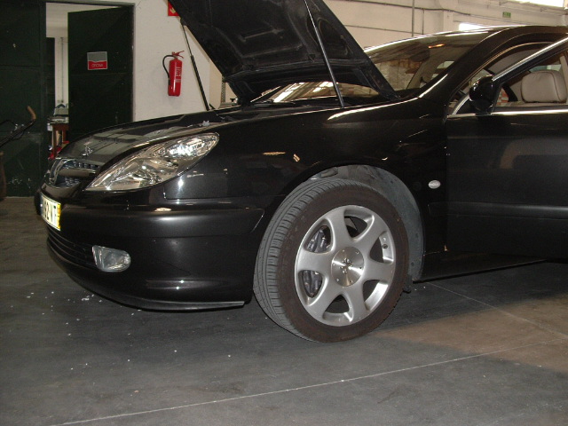 http://www.forum-peugeot.com/Forum/mesimages/11618/DSCF0053.JPG