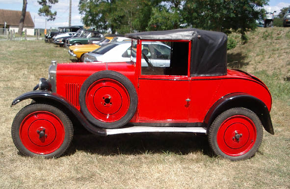 http://www.forum-peugeot.com/Forum/mesimages/11668/1928_Peugeot_190_S_08.jpg