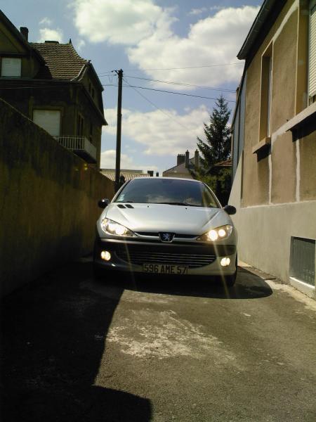 http://www.forum-peugeot.com/Forum/mesimages/11934/Photos-0061.jpg
