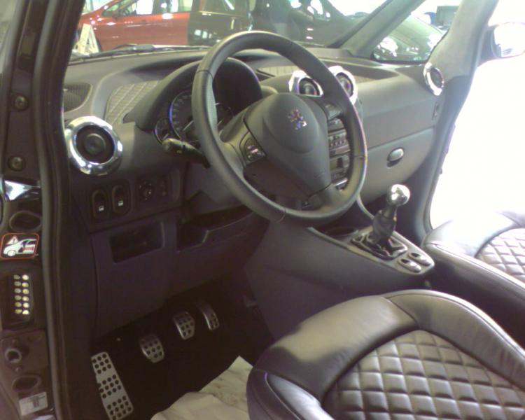 http://www.forum-peugeot.com/Forum/mesimages/13029/Photo-0098.jpg