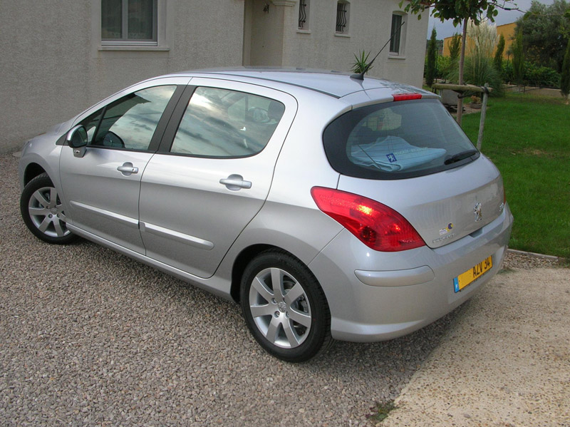 http://www.forum-peugeot.com/Forum/mesimages/13689/1.jpg