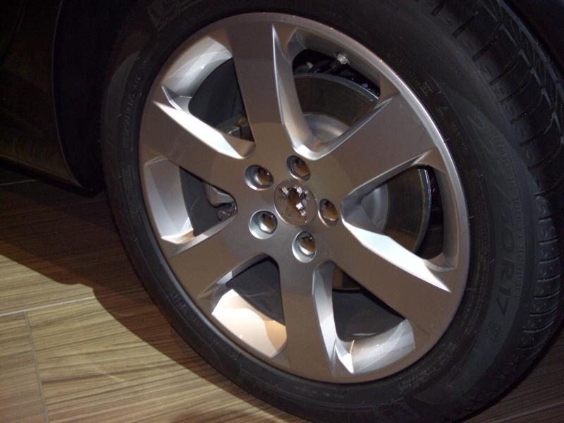 http://www.forum-peugeot.com/Forum/mesimages/14813/CIMG1420.JPG