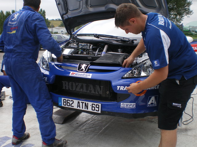 http://www.forum-peugeot.com/Forum/mesimages/15267/IMGP0329m.jpg http://www.forum-peugeot.com/Forum/mesimages/15267/IMGP0329m.jpg