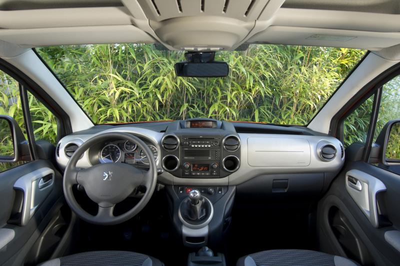 http://www.forum-peugeot.com/Forum/mesimages/15513/PARTNERTEPEE_0711PS061.jpg