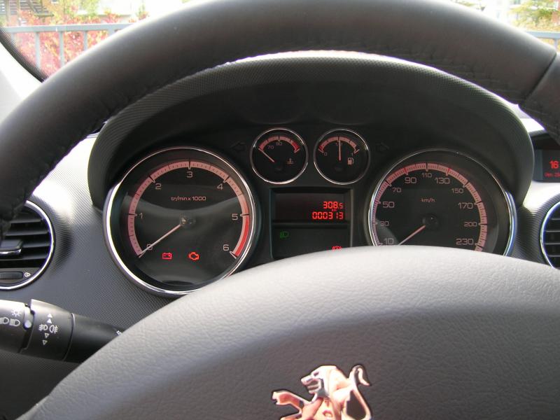 http://www.forum-peugeot.com/Forum/mesimages/15914/DSCN1490.JPG