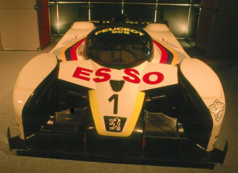 http://www.forum-peugeot.com/Forum/mesimages/16140/905evo2.jpg