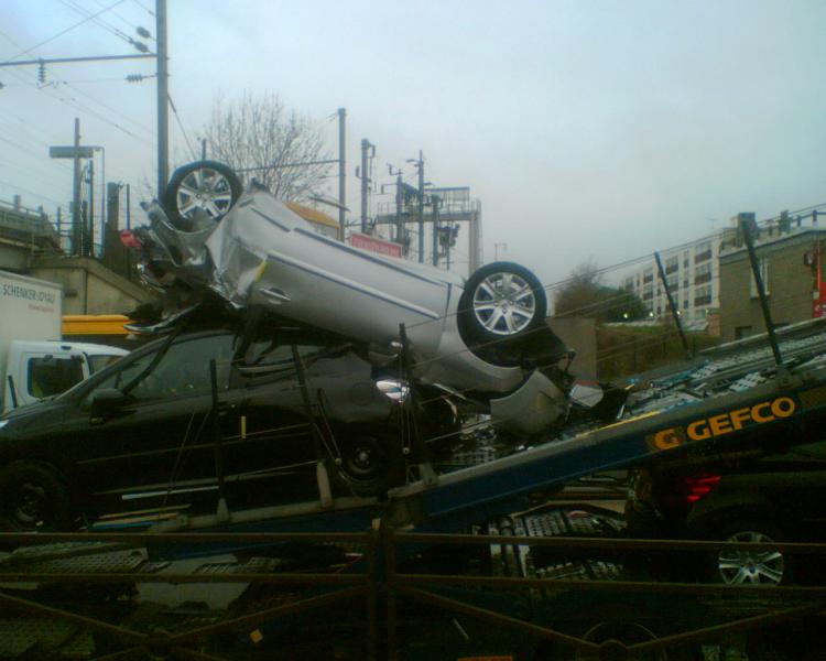 http://www.forum-peugeot.com/Forum/mesimages/16305/Photo025.jpg
