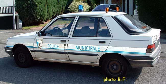 http://www.forum-peugeot.com/Forum/mesimages/16588/309_Lesquin_5.jpg