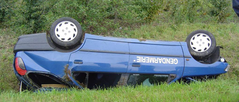 http://www.forum-peugeot.com/Forum/mesimages/16588/gendarmerie_1.jpg