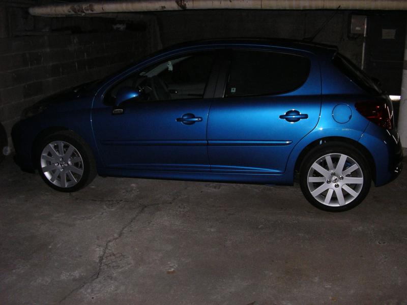 http://www.forum-peugeot.com/Forum/mesimages/17539/207%20ANNONCE%203.jpg