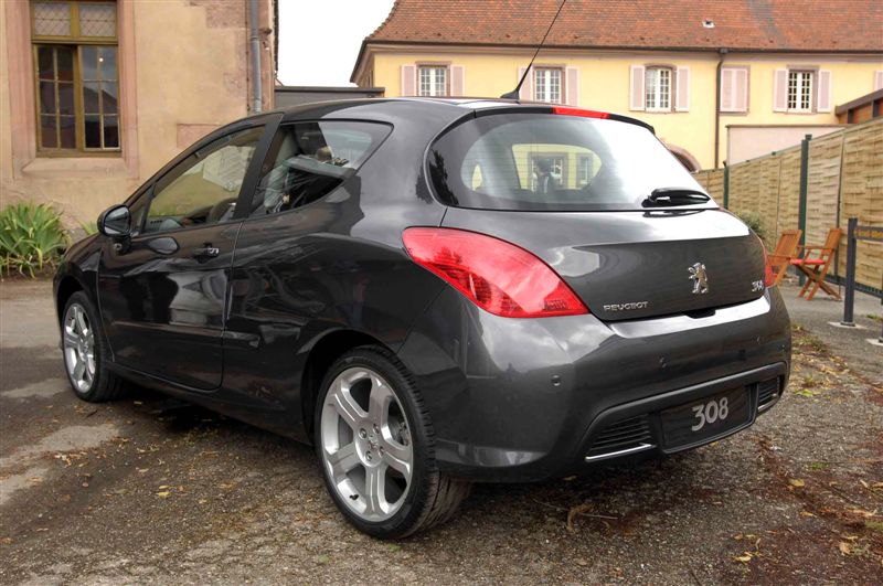 http://www.forum-peugeot.com/Forum/mesimages/17739/16.jpg