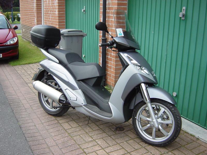 http://www.forum-peugeot.com/Forum/mesimages/17923/DSC01916.JPG http://www.forum-peugeot.com/Forum/mesimages/17923/DSC01916.JPG