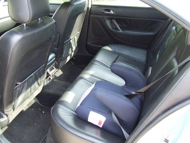 http://www.forum-peugeot.com/Forum/mesimages/18759/607-4.jpg