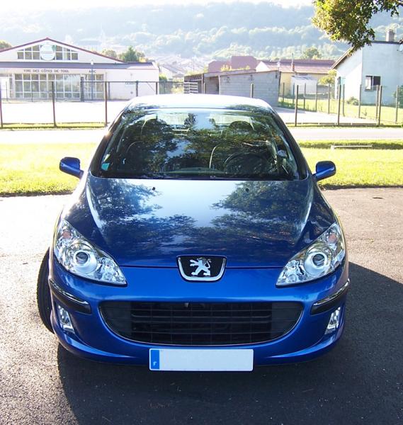 http://www.forum-peugeot.com/Forum/mesimages/19096/1.AV.jpg