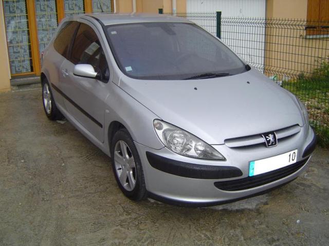 http://www.forum-peugeot.com/Forum/mesimages/19138/DSC03766.jpg1..jpg