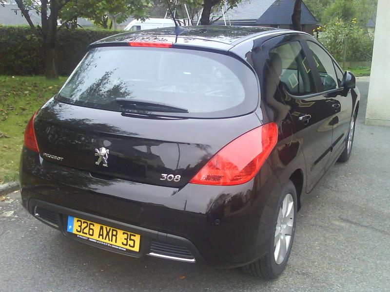 http://www.forum-peugeot.com/Forum/mesimages/19693/DSC14.JPG