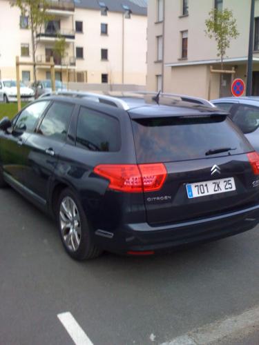 http://www.forum-peugeot.com/Forum/mesimages/19693/IMG_0044.jpg