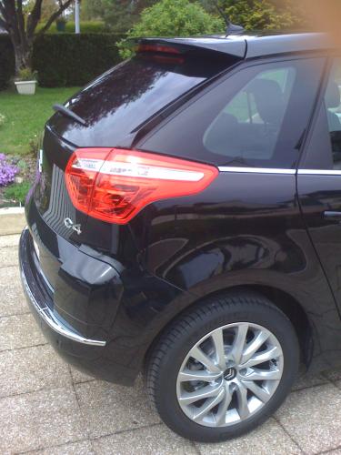 http://www.forum-peugeot.com/Forum/mesimages/19693/IMG_0060.jpg