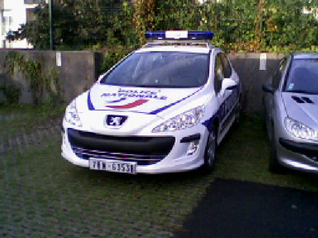 http://www.forum-peugeot.com/Forum/mesimages/20050/Photos-0054.jpg http://www.forum-peugeot.com/Forum/mesimages/20050/Photos-0054.jpg