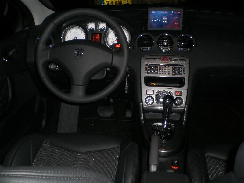 http://www.forum-peugeot.com/Forum/mesimages/20165/CIMG1165.JPG