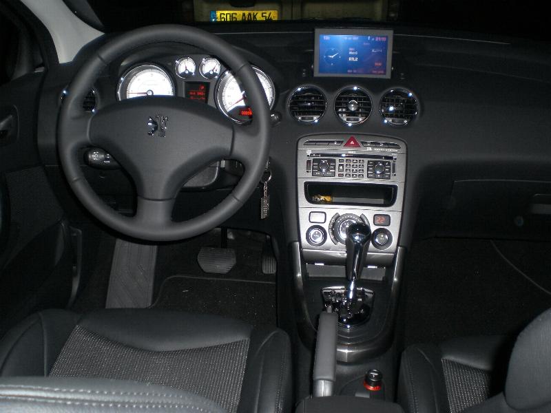 http://www.forum-peugeot.com/Forum/mesimages/20165/CIMG1166.JPG