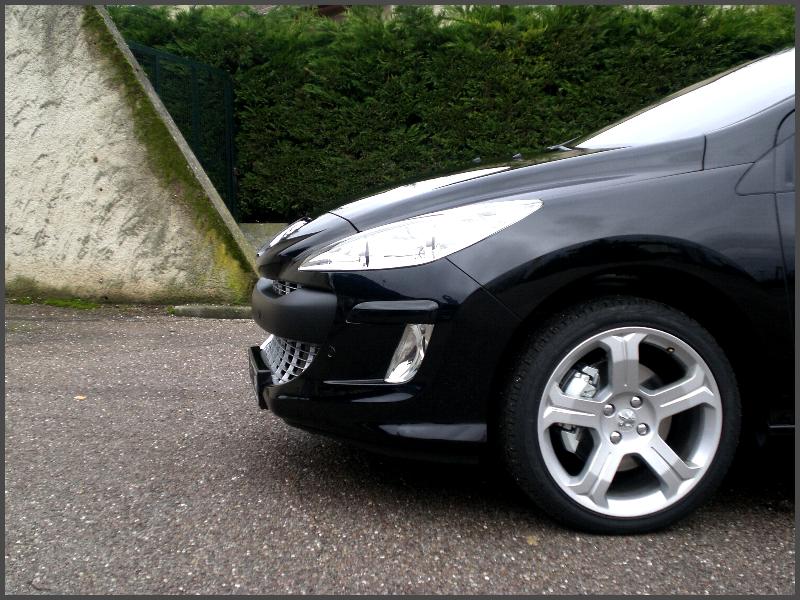 http://www.forum-peugeot.com/Forum/mesimages/20165/CIMG1180.JPG