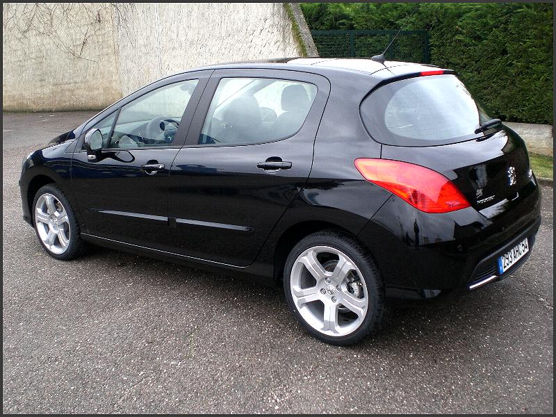 http://www.forum-peugeot.com/Forum/mesimages/20165/CIMG1184.JPG