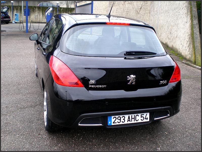http://www.forum-peugeot.com/Forum/mesimages/20165/CIMG1185.JPG