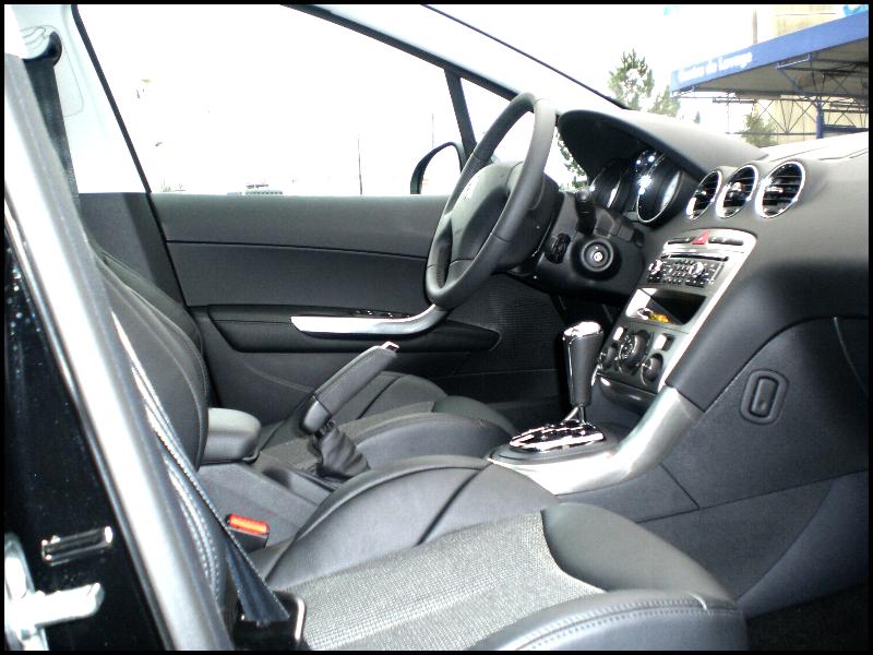 http://www.forum-peugeot.com/Forum/mesimages/20165/CIMG1190.JPG