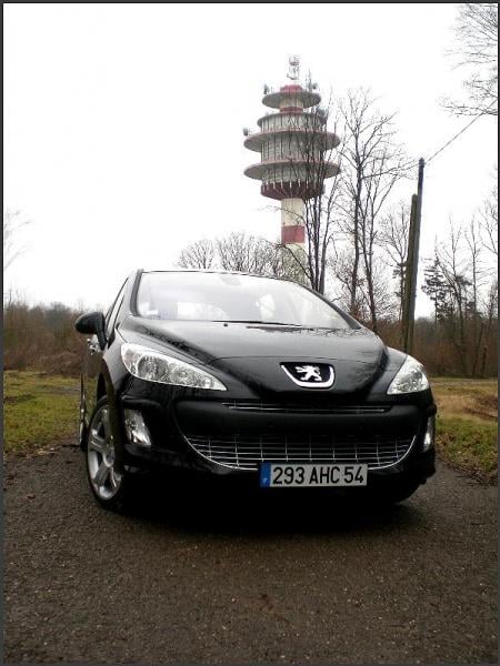 http://www.forum-peugeot.com/Forum/mesimages/20165/CIMG1202.JPG