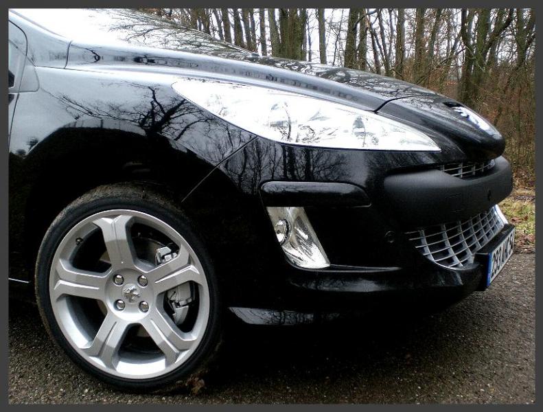 http://www.forum-peugeot.com/Forum/mesimages/20165/CIMG1207.JPG