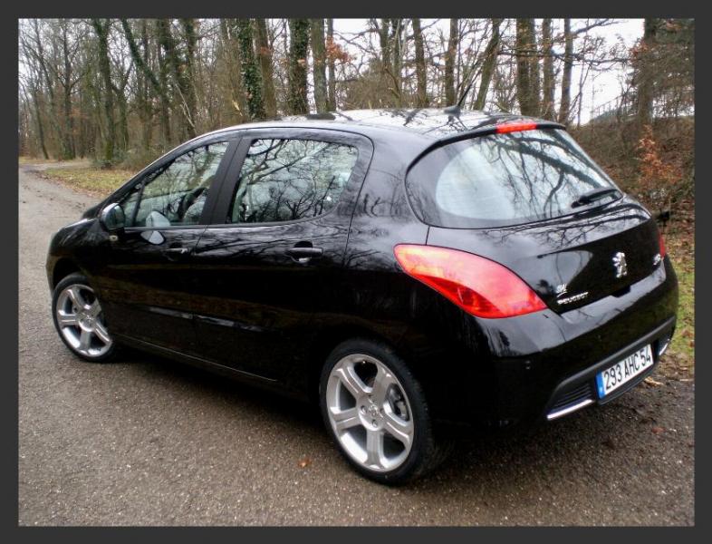 http://www.forum-peugeot.com/Forum/mesimages/20165/CIMG1216.JPG