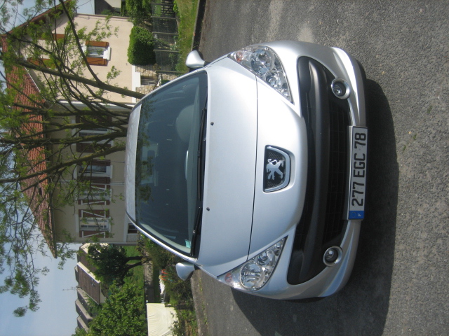 http://www.forum-peugeot.com/Forum/mesimages/20195/IMG_3237.JPG2..jpg