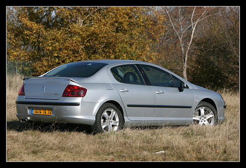 http://www.forum-peugeot.com/Forum/mesimages/20363/1778354845_ed01337ecf.jpg