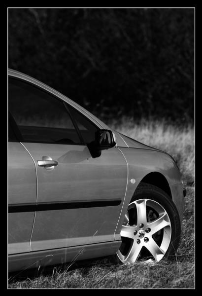 http://www.forum-peugeot.com/Forum/mesimages/20363/1779144904_7fc559cfa2_b.jpg