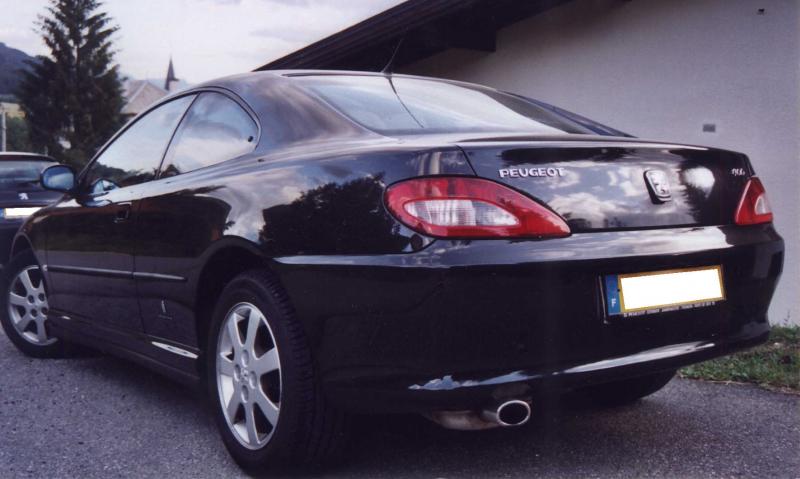 http://www.forum-peugeot.com/Forum/mesimages/20621/206%2Bcoupe.JPG