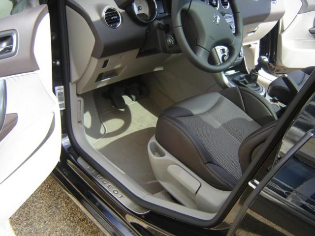 http://www.forum-peugeot.com/Forum/mesimages/20741/DSC02733.jpg