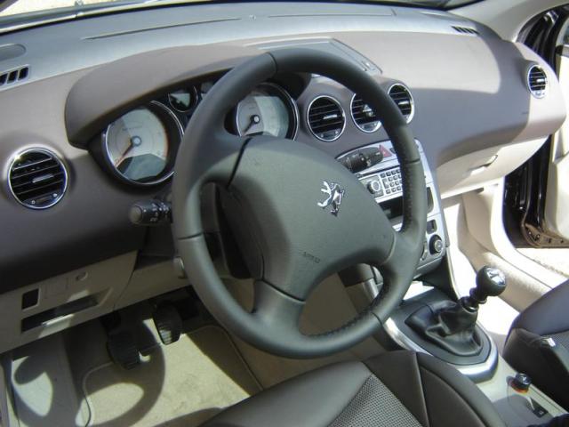 http://www.forum-peugeot.com/Forum/mesimages/20741/DSC02736.jpg