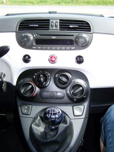 http://www.forum-peugeot.com/Forum/mesimages/20796/console.jpg