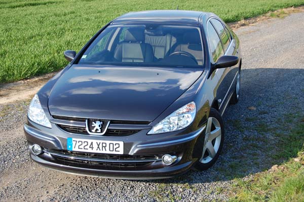 http://www.forum-peugeot.com/Forum/mesimages/20901/607%20Photo%201.jpg