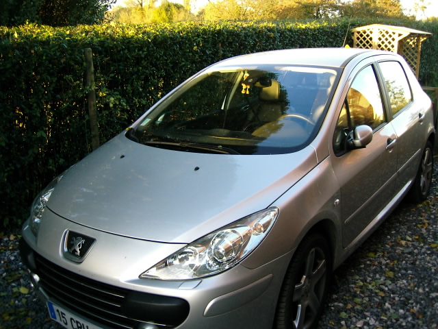 http://www.forum-peugeot.com/Forum/mesimages/21027/DSCI0005.JPG