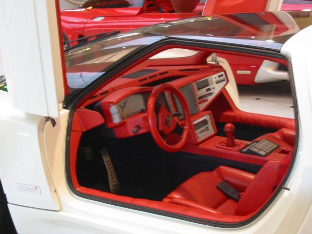 http://www.forum-peugeot.com/Forum/mesimages/21319/ExpoConceptcar200817.jpg
