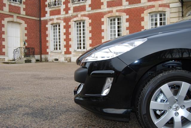 http://www.forum-peugeot.com/Forum/mesimages/21349/DSC_0003.jpg