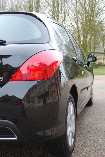 http://www.forum-peugeot.com/Forum/mesimages/21349/DSC_0004.jpg http://www.forum-peugeot.com/Forum/mesimages/21349/DSC_0004.jpg
