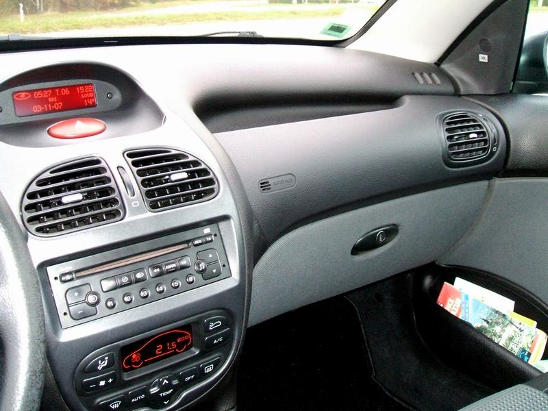 http://www.forum-peugeot.com/Forum/mesimages/21443/DSCF1159.JPG