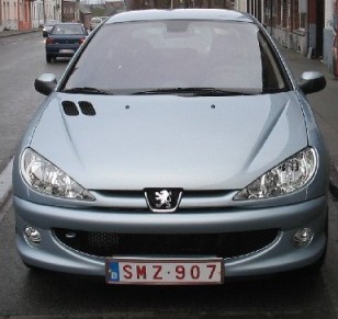 http://www.forum-peugeot.com/Forum/mesimages/21448/206.jpg2..jpg